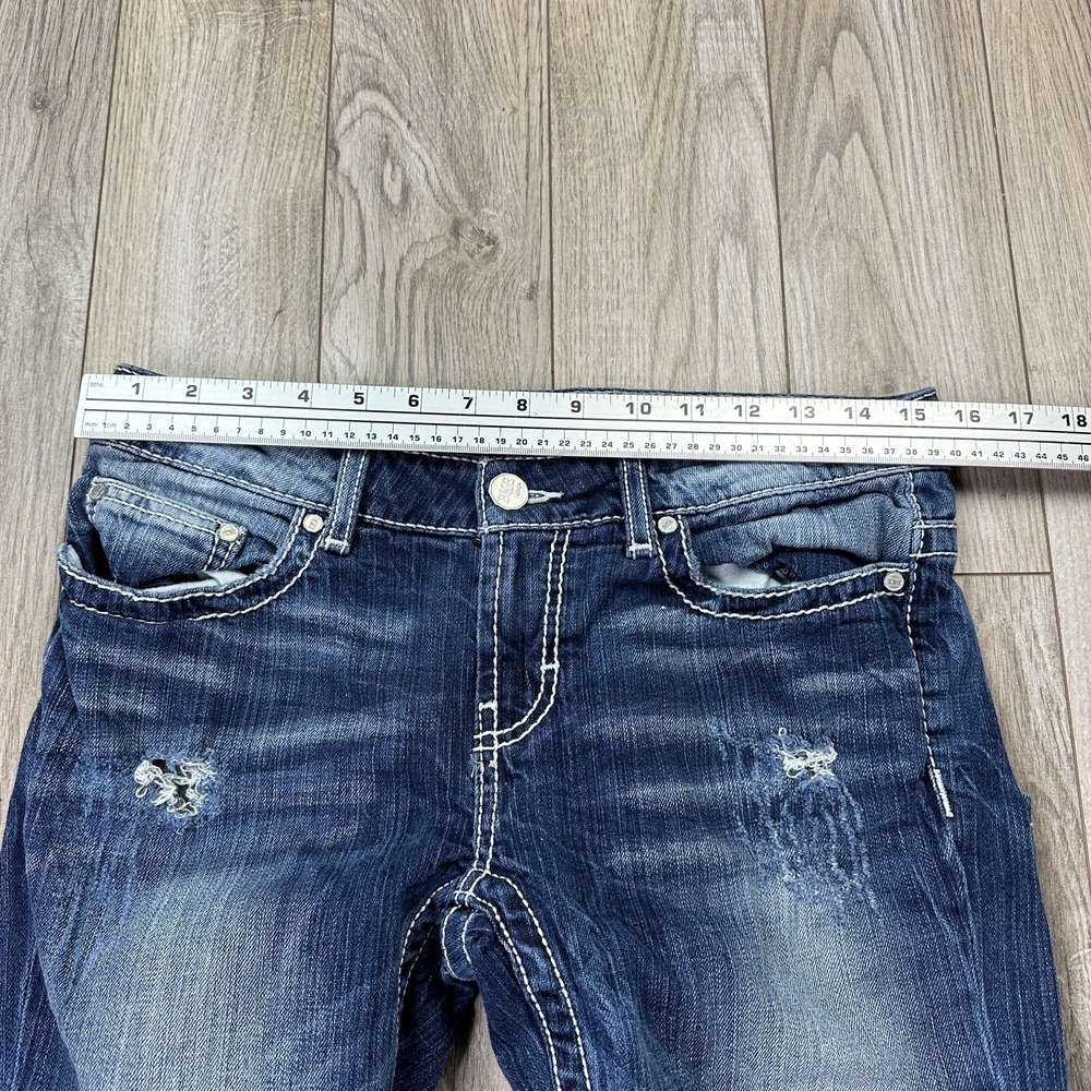BKE Culture Capri Jeans Women 28 Distressed Bootcut Blue Denim - Picture 2 of 16